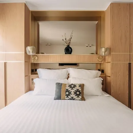 Highstay - Luxury Serviced - Place Vendome Apartment
